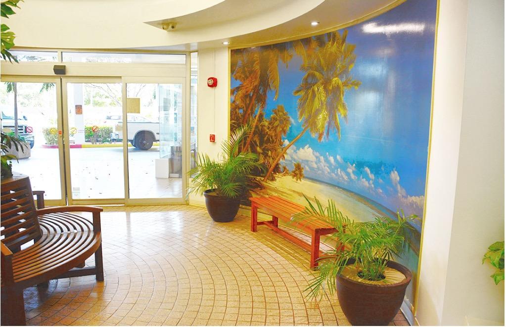 Gem Of Waikiki At Inn On The Park Honolulu Esterno foto