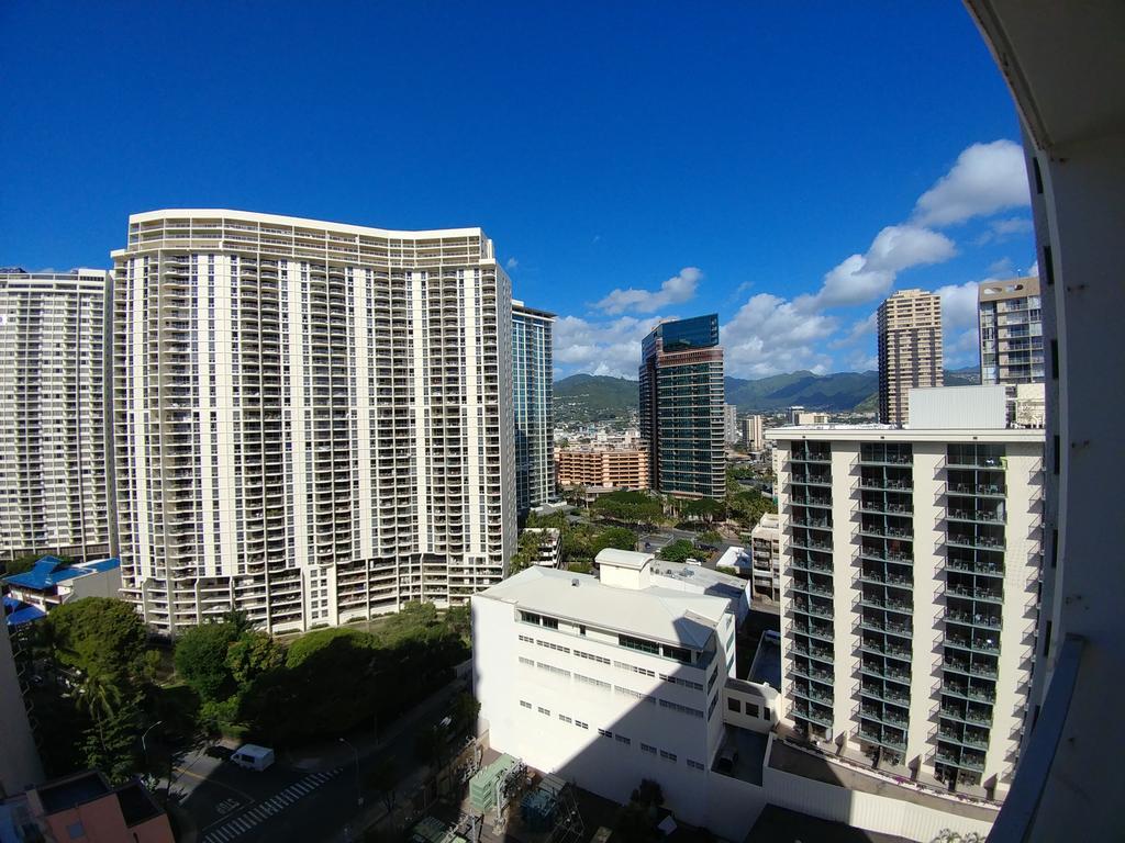 Gem Of Waikiki At Inn On The Park Honolulu Esterno foto